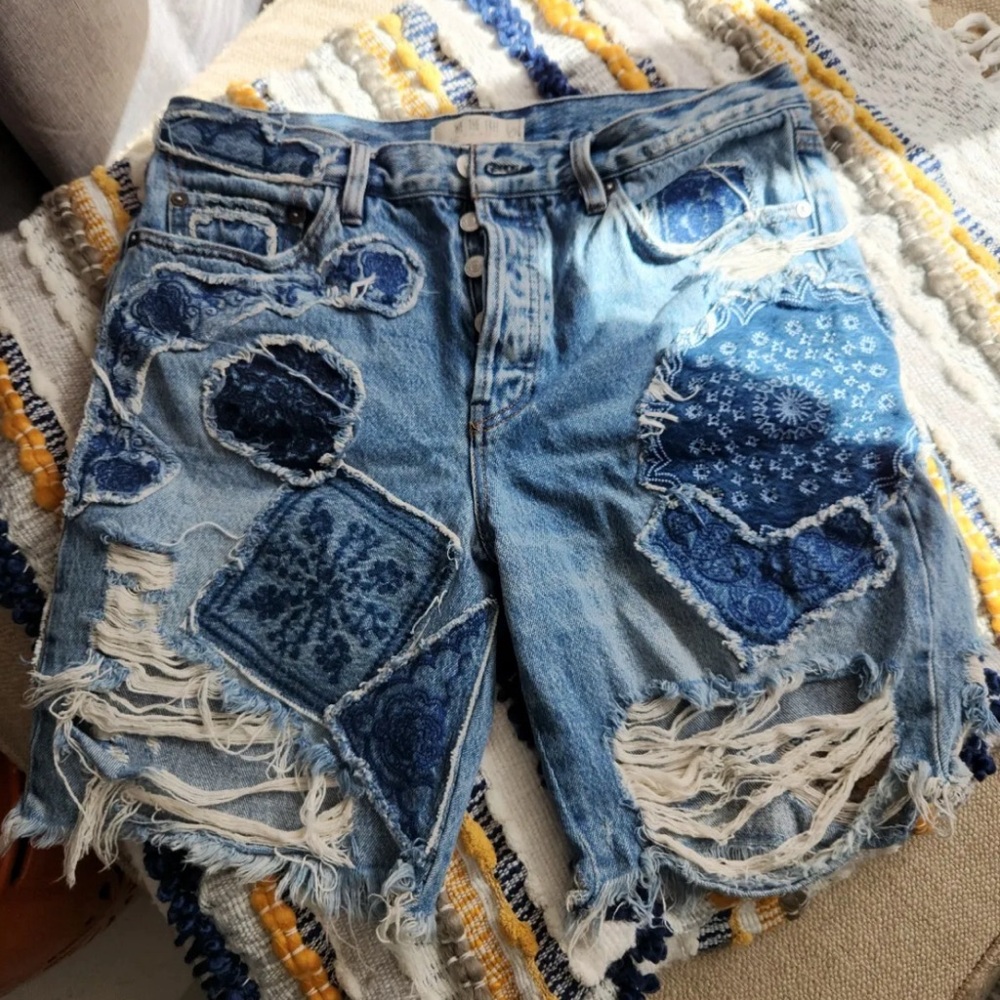 ✨HP ✨ FP HEART BREAKER SHORTS (29) - Picture 3 of 7